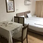 Mila Boutique ホテル