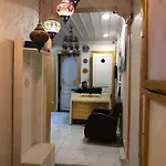 Mila Boutique ホテル 3*