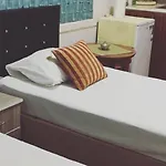 Mila Boutique ホテル 3*