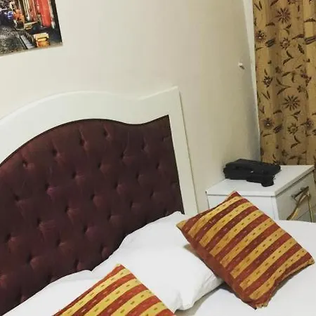 Mila Boutique Hotel 3*
